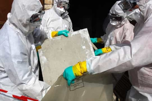 Experts Removing Asbestos